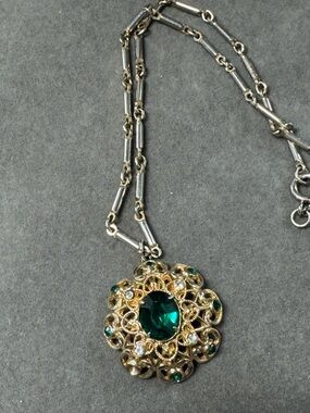 Gold-Tone Emerald Green Filigree Pendant Necklace - Women Jewelry